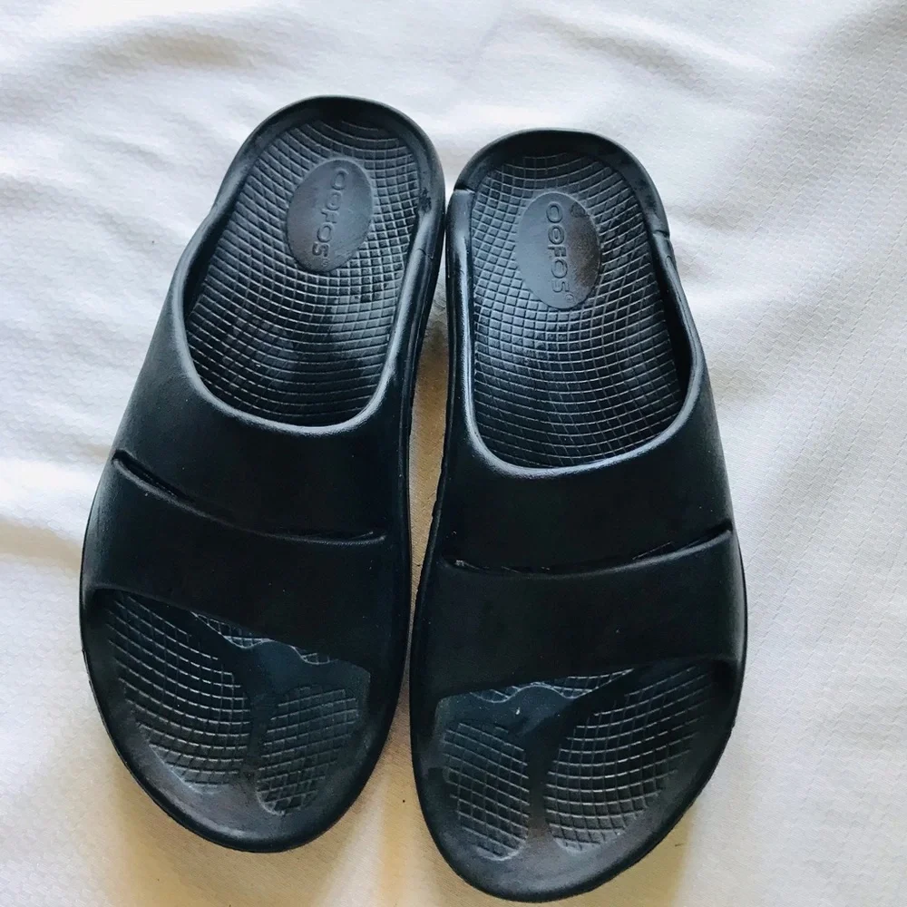 Oofos Black Slide Sandals
